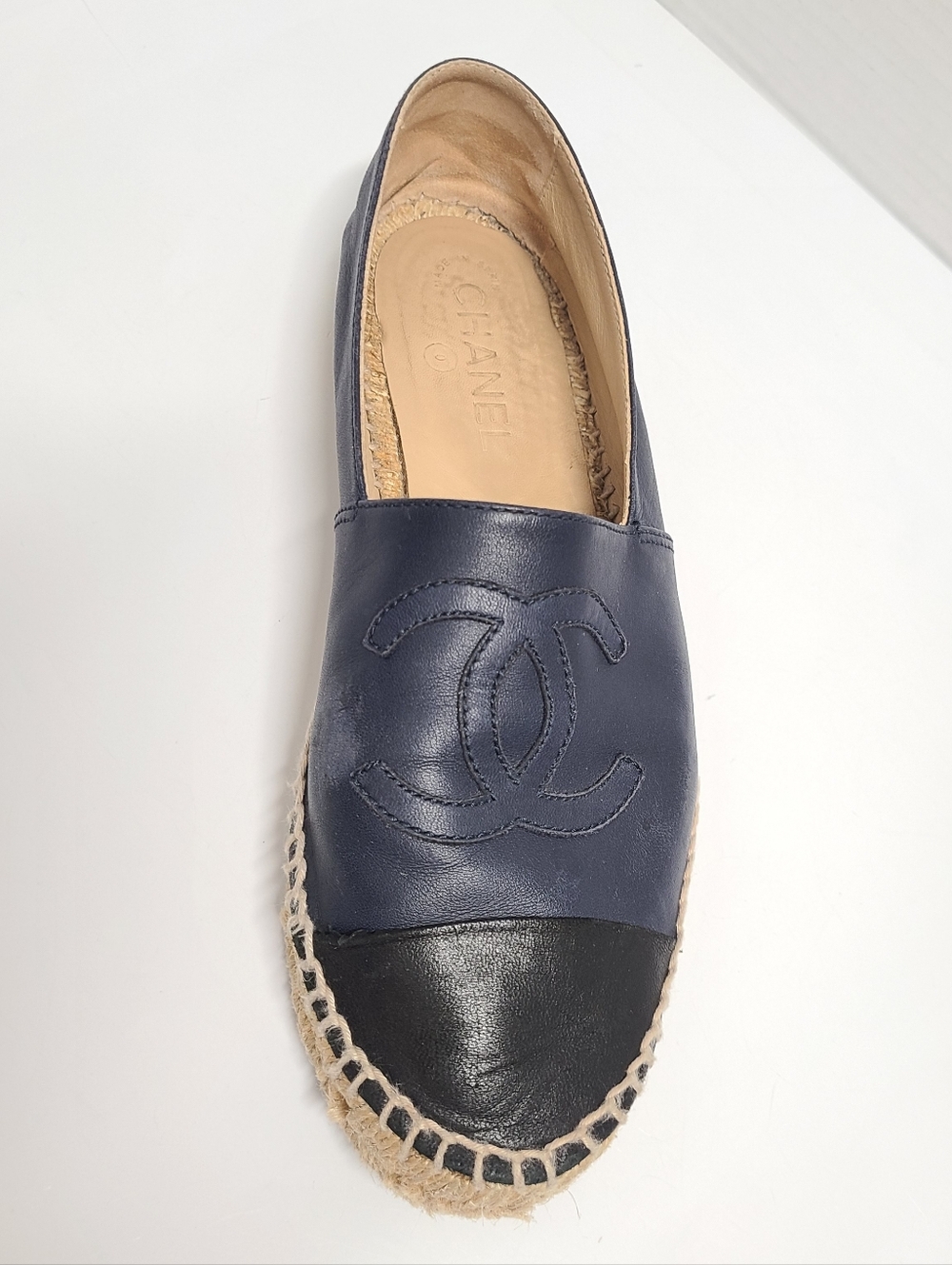 Chanel CC Logo Navy & Black Lambskin Leather Espadrilles Flats Sz 39 US 8 - Picture 5 of 16